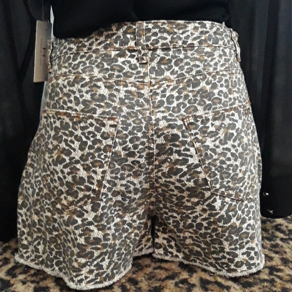 Chelsea & violet frayed leopard animal print shorts Daisy Dukes NEW 27 29 HOT - Picture 8 of 10